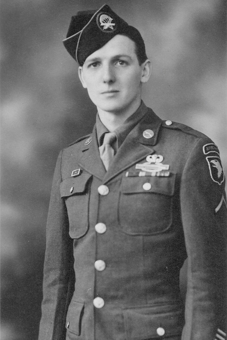 Jim &quot;Pee Wee&quot; Martin in his Army uniform